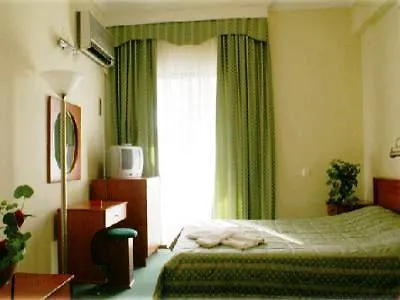 Cavo D'oro Отель 2*